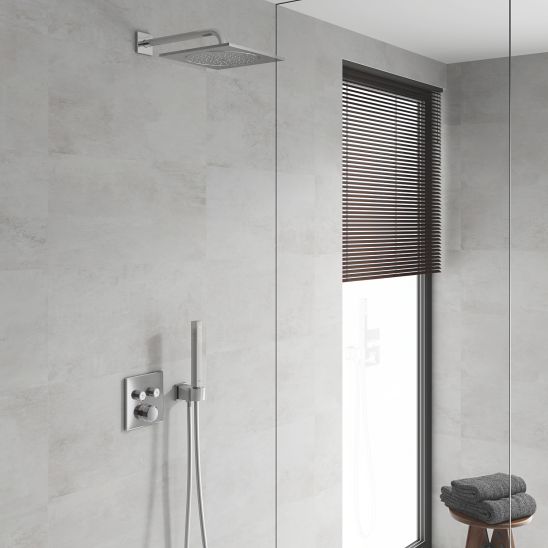 Set bad- en douchekraan Grohe Grohtherm SmartControl 29124000, regendouche met arm Grohe Rainshower 26564000, 26405000, 35600000