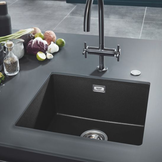 Set keukenkraan Grohe Essence 30270DC0, spoelbak van graniet Grohe K700 31653AP0, 40535DC0