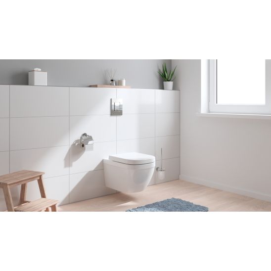 Set toiletpot met softclose toiletbril Grohe Euro Ceramic 39693000, inbouwframe met knop en afdichting Grohe Solido 39930000