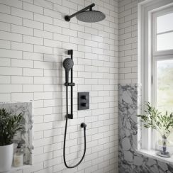 Set bad- en douchekraan Villeroy & Boch Universal Taps & Fittings TVD000653000K5, regendouche Villeroy & Boch Universal Showers TVC000001000K5, TVS109007000K5, TVD00065100000, TVC000453510K5, TVC000456000K5